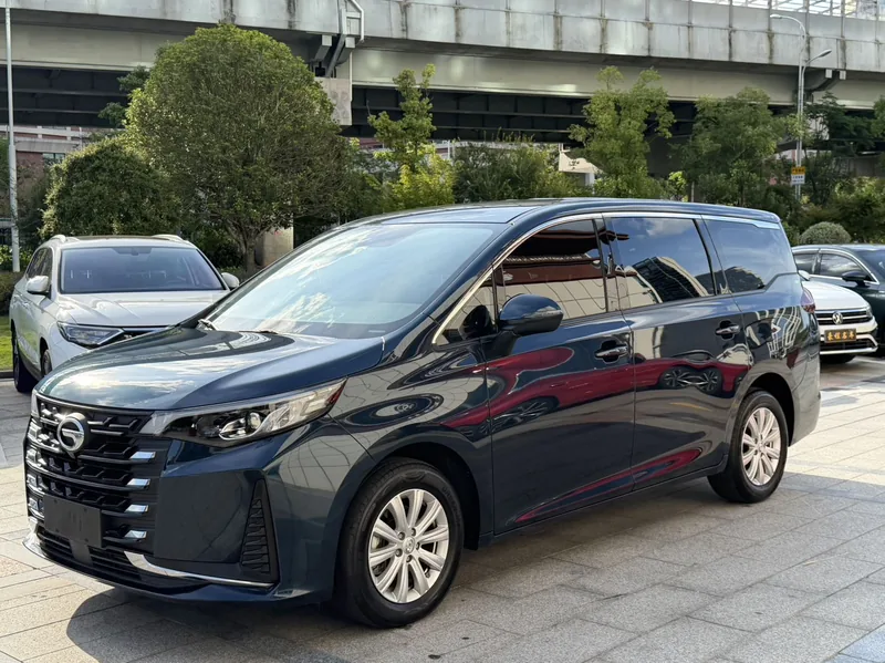 GAC Trumpchi M6 2021