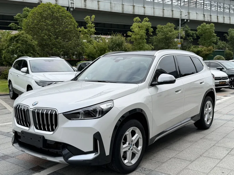 BMW X1 2023