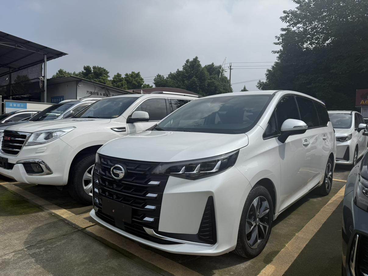 GAC Trumpchi M6