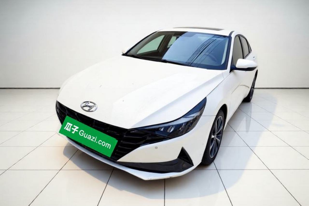 Hyundai Elantra 2021