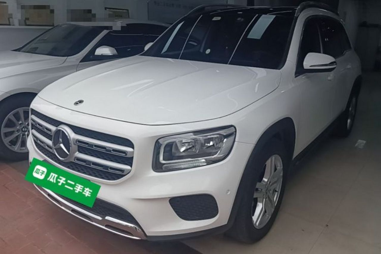 Mercedes-Benz GLB 2021