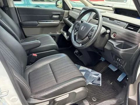 Honda Freed 2017, фото 4