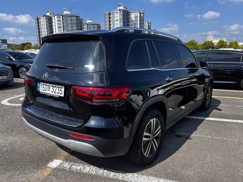 Mercedes-Benz GLB 2021, фото 4