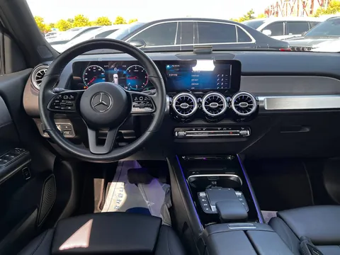 Mercedes-Benz GLB 2021, фото 6