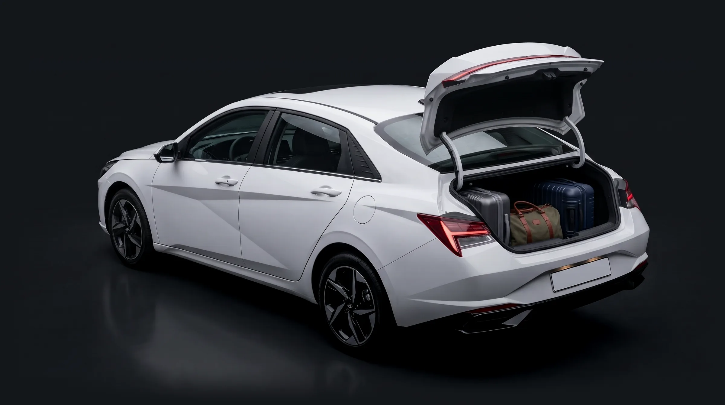 Hyundai Elantra с открытым багажником, визуализация